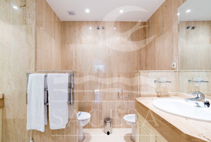 Фото Jardines de las Golondrinas