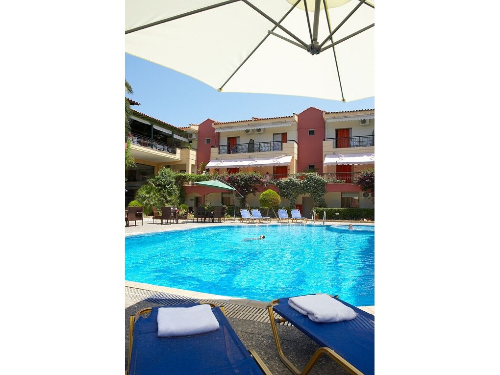 Фото Pelli Hotel