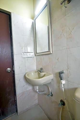 Фото Hotel Parkway Inn