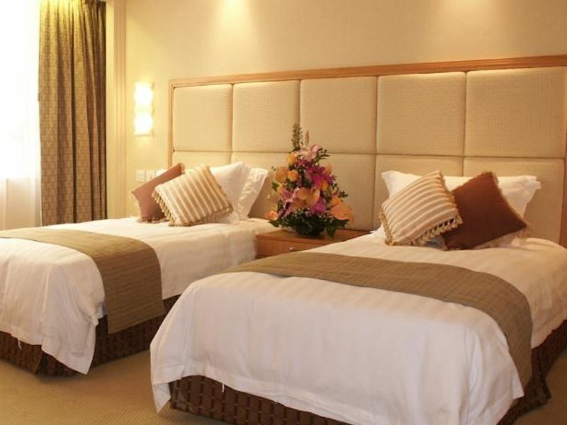 Фото Oasis Avenue – A Gdh Hotel