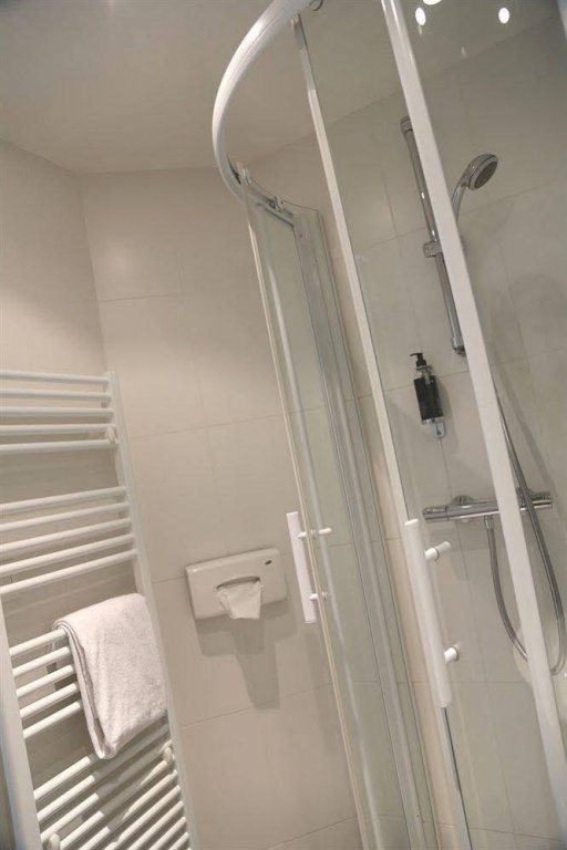 Фото Hotel Le Sevigne Rennes