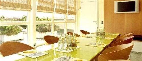 Фото Leonardo Hotel München City West