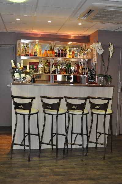 Фото Hôtel Clermont Estaing