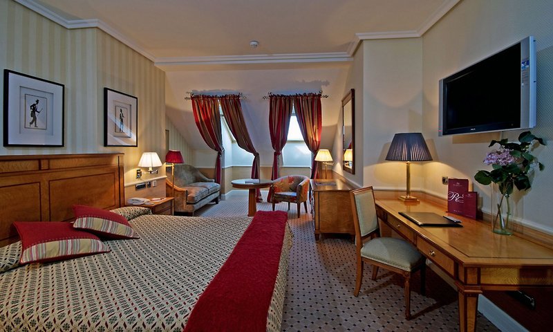 Фото Hotel Valladolid Recoletos