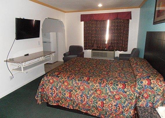 Фото Starlight Inn Canoga Park