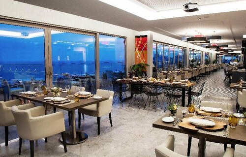 Гостиница Divan Mersin в Мерсине