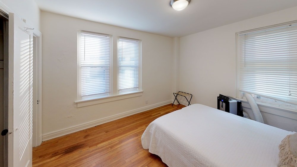 Фото The Lee ApartaHotel