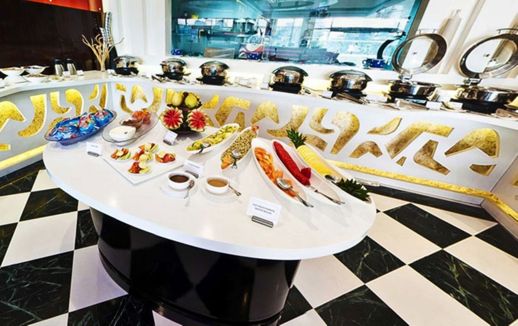 Фото Central Blue Stone