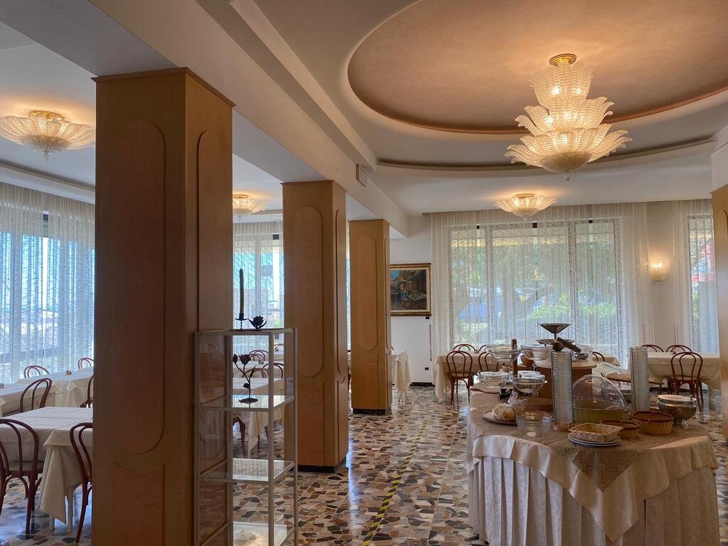 Фото Hotel Adriatica