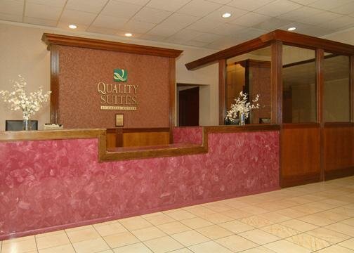 Quality Suites Memphis Wolfchase Galleria