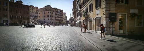Holidays at the Spanish Steps