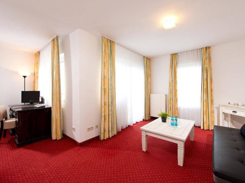 Фото Hotel Newton Karlsruhe