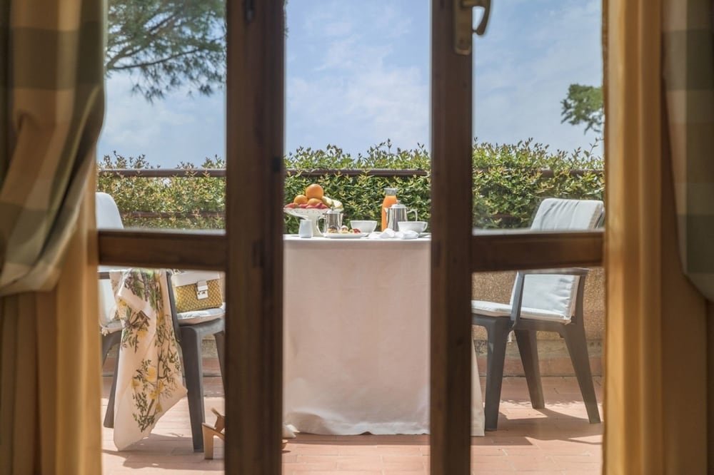 Фото Relais Santa Chiara Hotel - Tuscany Charme