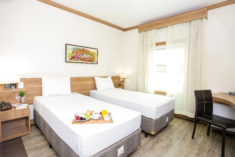 Фото Intercity Vinhedo