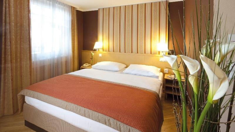 Фото Austria Trend Hotel Ananas