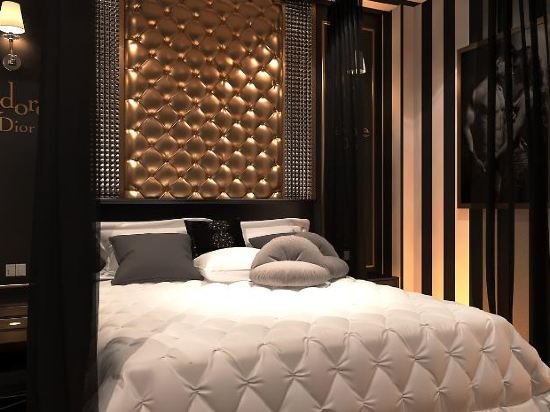 Фото Van Phat Hotel