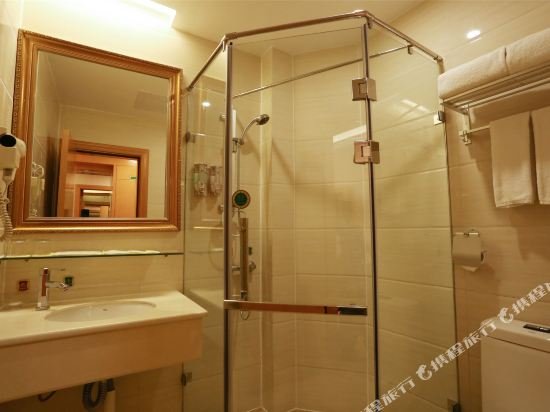 Фото Vienna hotel Shenzhen Dongmen Old Street