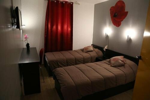 Hotel Hôtel Les Beaux Soleils, Val‑d'Oise, photo