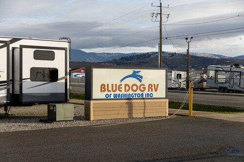 Blue Compass Rv Spokane, vans and trailers, Washington, Spokane County ...