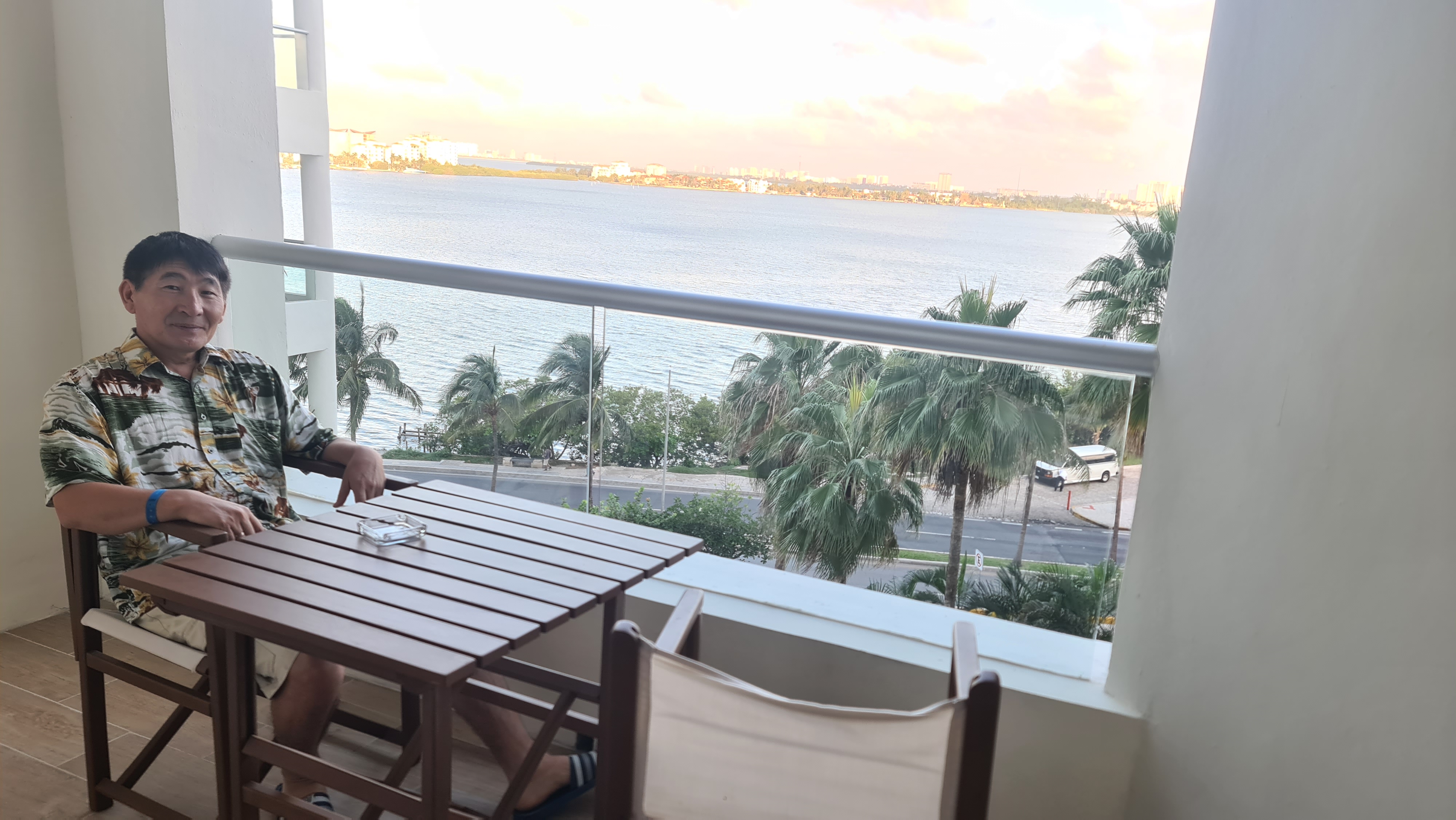 Фото Hotel NYX Cancun