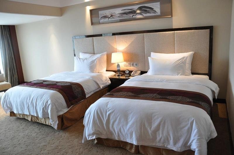 Фото Shenzhen L. gem Hotel