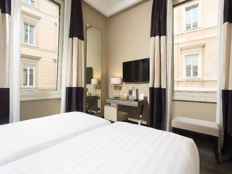 Фото Rome Life Hotel