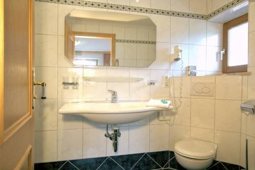 Фото Naturhotel Reissenlehen