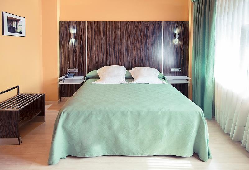 Фото Hotel Gran Via