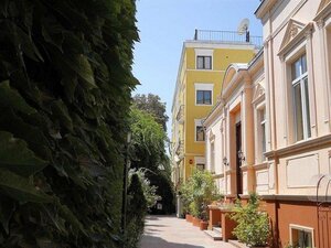 отель Hotel Michelangelo