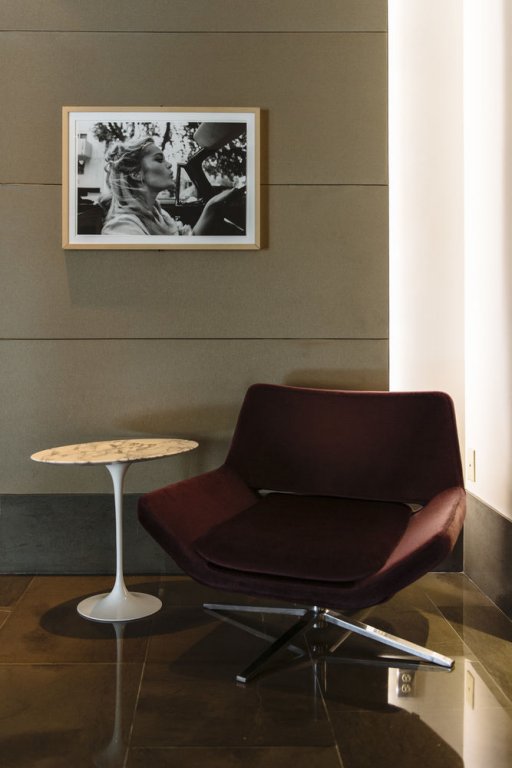 Фото The Dupont Circle Hotel