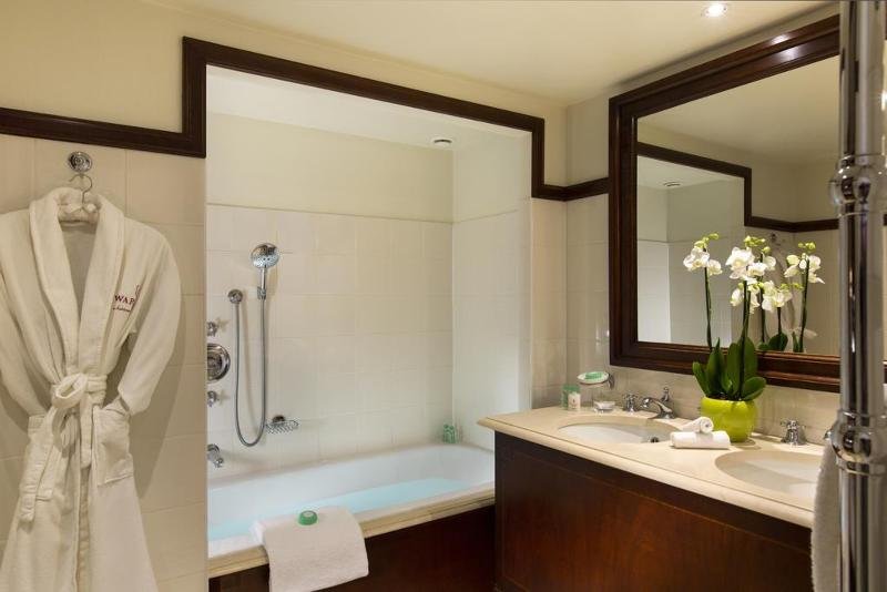 Фото Hotel Barsey by Warwick