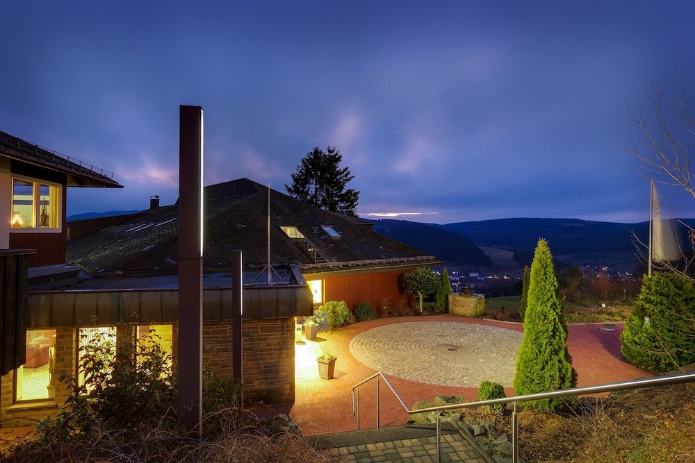 Фото Panorama Hotel Winterberg