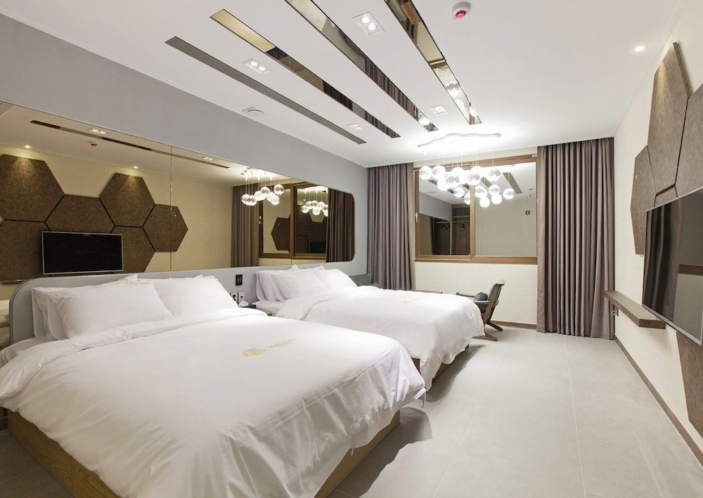 Фото The Stay Hostel