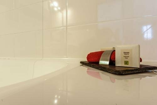 Гостиница Auberge L'Estanquet в Байонне