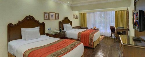 Hotel Mayfair Hideaway Spa Resort, Goa, photo