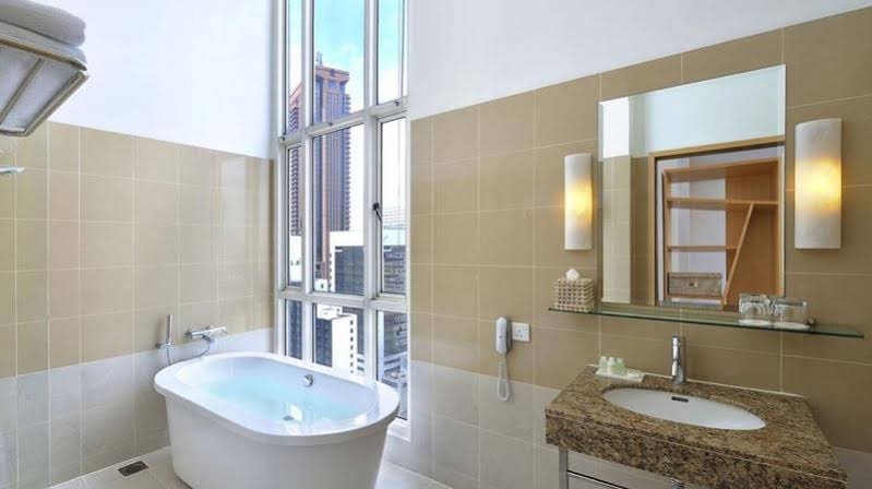 Фото Hotel Capitol Kuala Lumpur