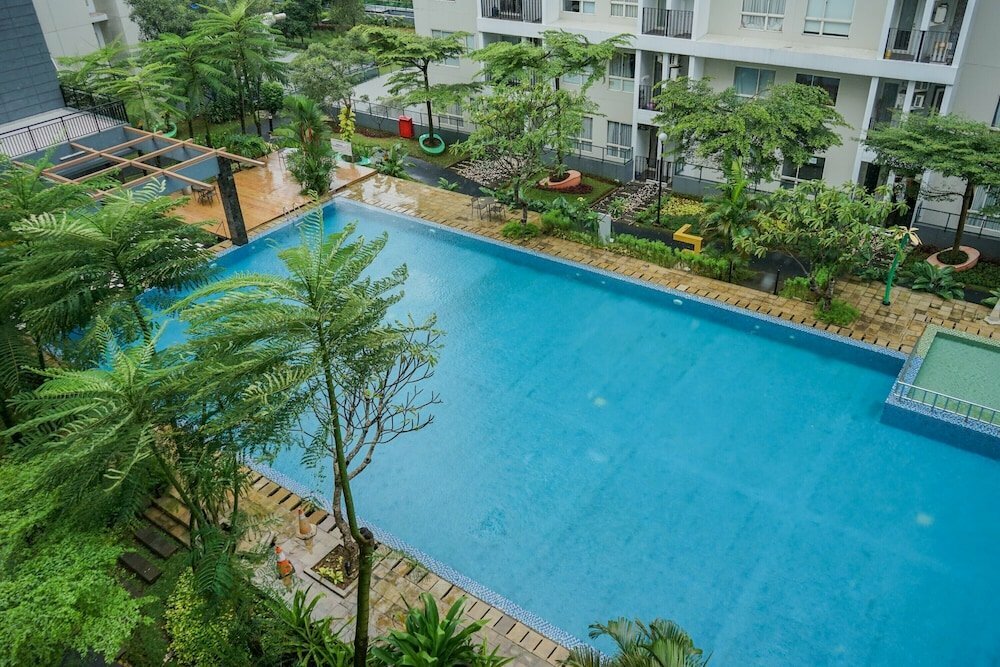 Hotel Cozy and Luxury 1br Apartment at Scientia Residence, Earth, photo