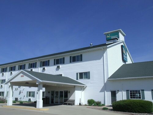 Гостиница Quality Inn & Suites Eldridge Davenport North