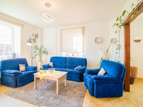 Гостиница Pretty Farmhouse in Houffalize With Courtyard