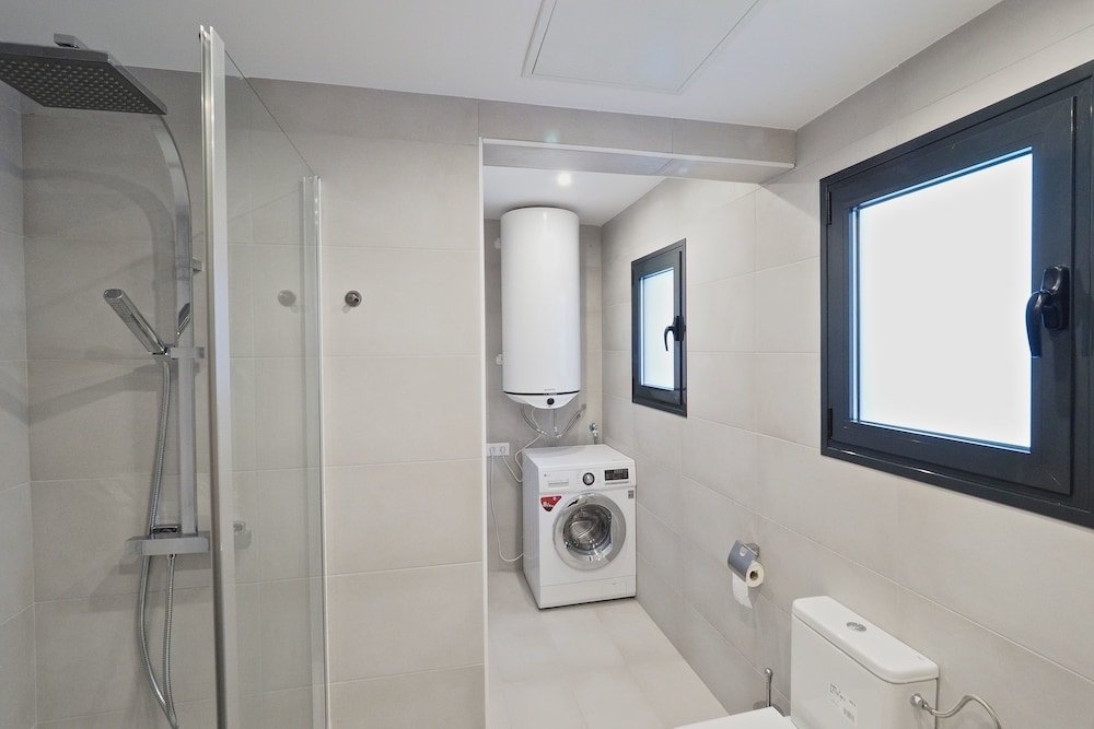 Фото Arte Suites by Olala Homes