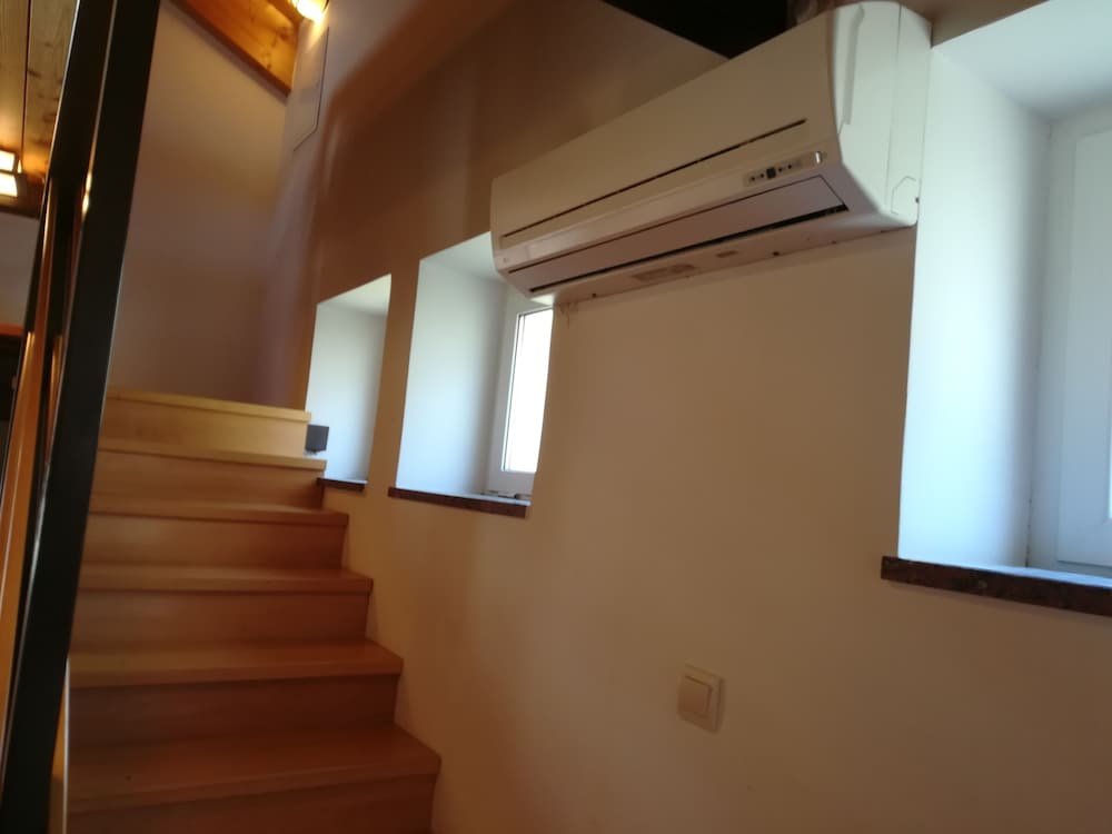 Фото S And L Apartments