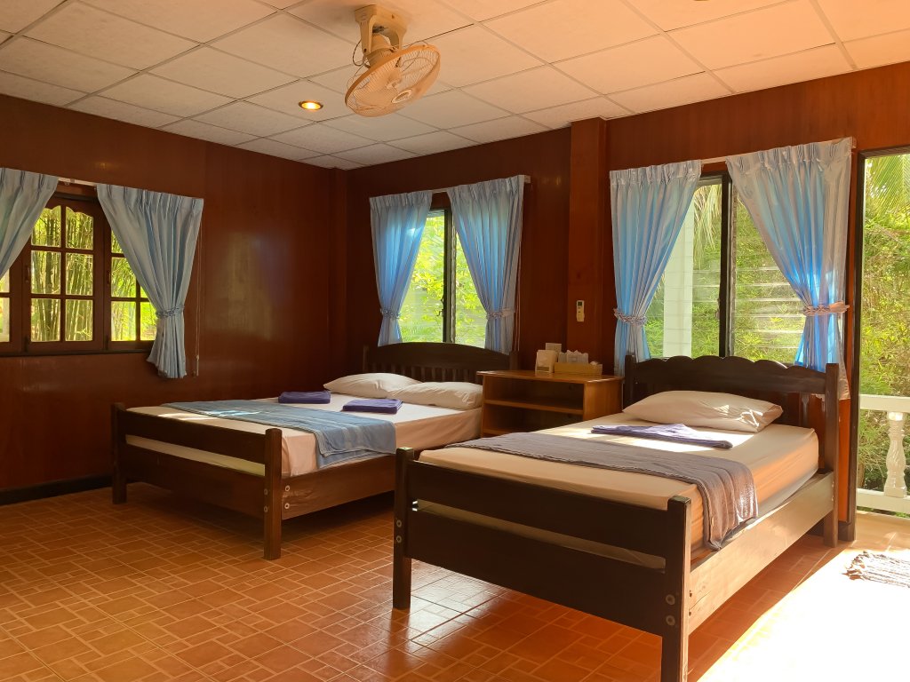 Фото Отель Golden Hill Resort