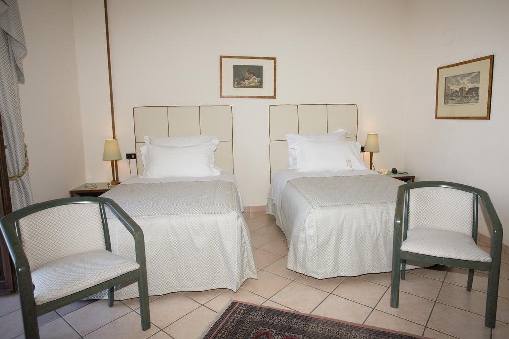 Фото Domus Mariae Albergo