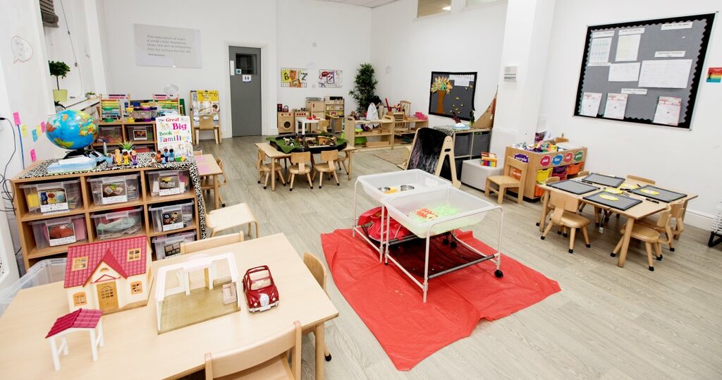 Kindergarten, nursery Montessori by Busy Bees Finchley, London, photo