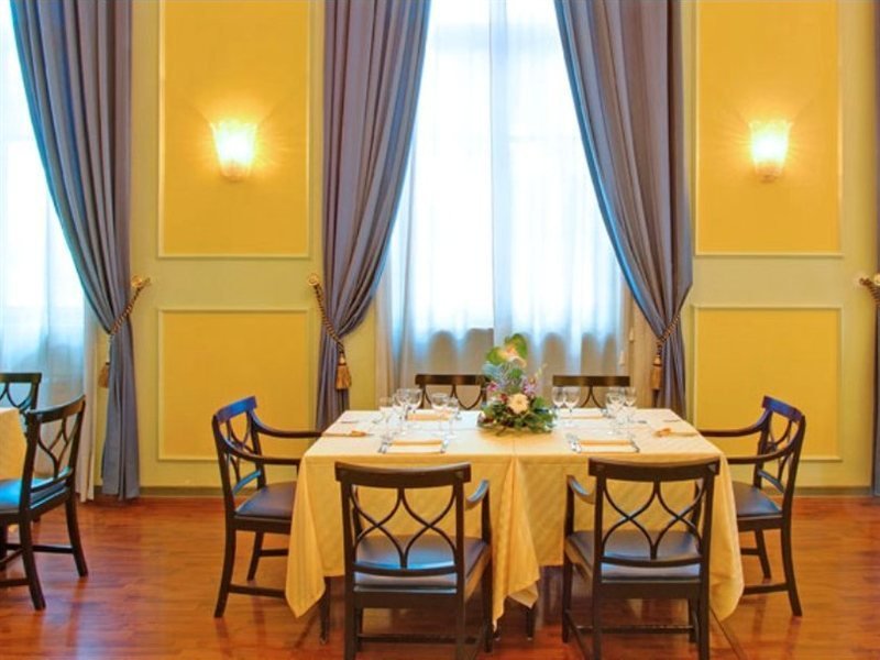 Фото Th Roma - Carpegna Palace