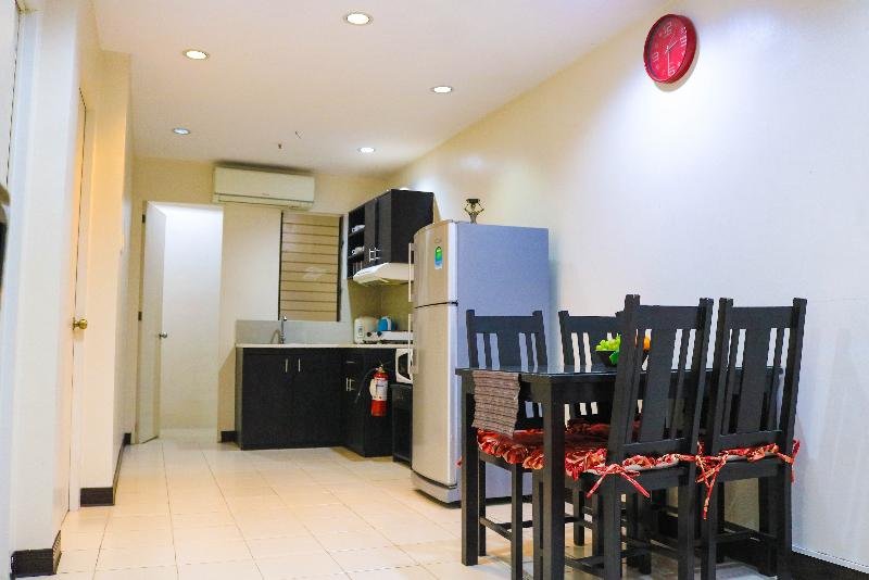 Фото RedDoorz Plus @ Mabolo Cebu