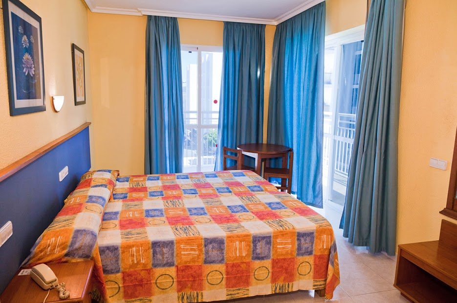 Фото Aparthotel Vibra Sanan - Adults Only