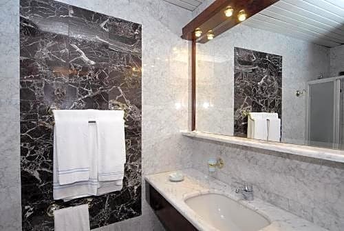 Фото Hotel Mirò