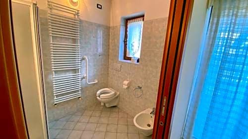 Фото Casteluce Hotel Funivie Pinzolo