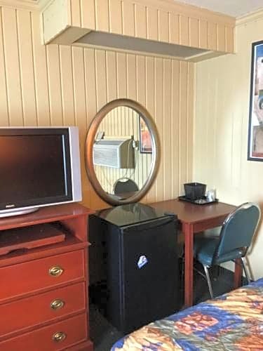 Фото Inn Towne Motel